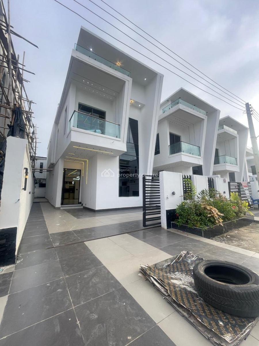 4 Beds  Fully Detached Duplex with Pool, Luxury Home Features, Bq, Ajah, Lagos, Detached Duplex for Sale