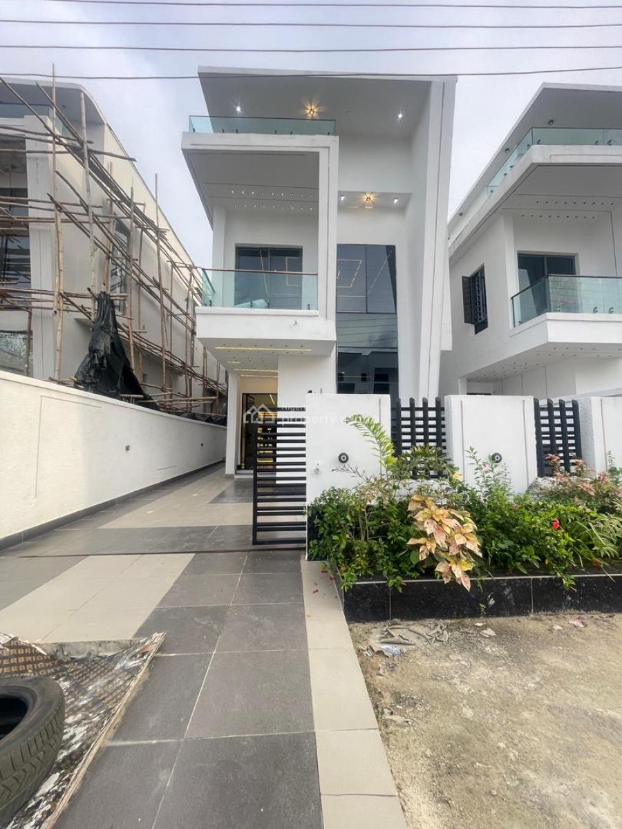 4 Beds  Fully Detached Duplex with Pool, Luxury Home Features, Bq, Ajah, Lagos, Detached Duplex for Sale