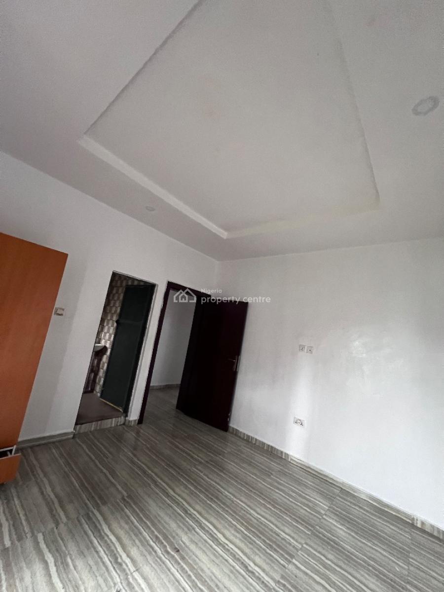 a Standard Room and Parlor, Sun View Estate Opposite Crown Estate Ajah, Lekki Phase 2, Lekki, Lagos, Mini Flat (room and Parlour) for Rent