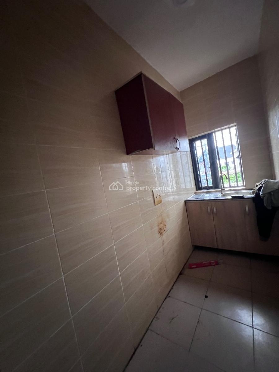 a Standard Room and Parlor, Sun View Estate Opposite Crown Estate Ajah, Lekki Phase 2, Lekki, Lagos, Mini Flat (room and Parlour) for Rent
