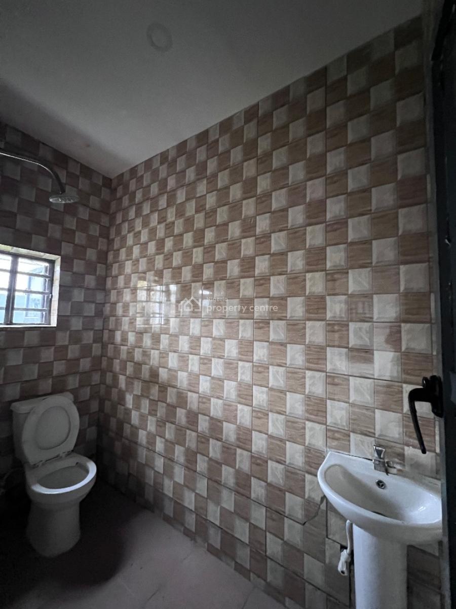 a Standard Room and Parlor, Sun View Estate Opposite Crown Estate Ajah, Lekki Phase 2, Lekki, Lagos, Mini Flat (room and Parlour) for Rent