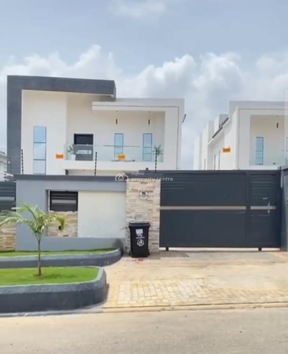Serviced 5 Bedroom Detached Duplex with 2 Guest Chalets and 1 Bq, Guzape District, Abuja, Detached Duplex for Rent