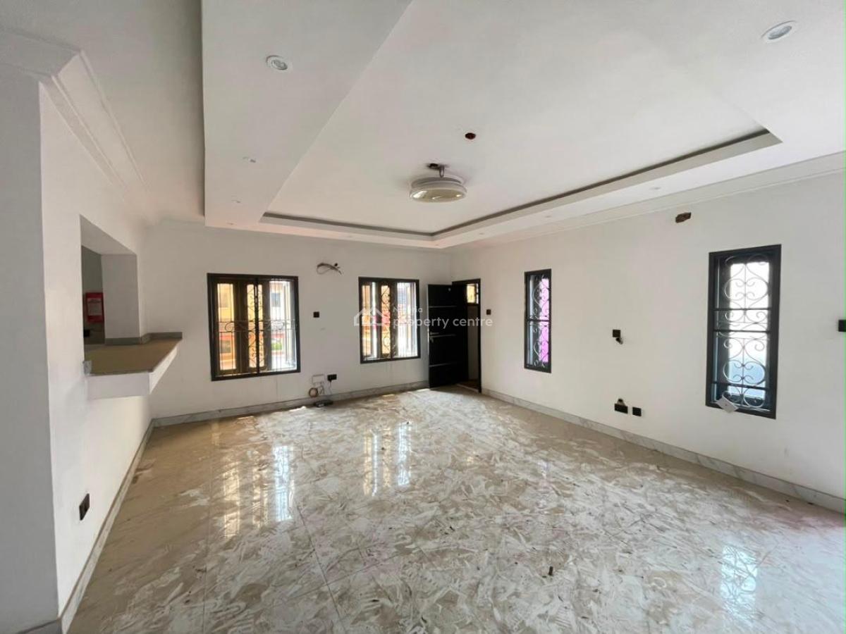 Luxury 2 Bed Room Flat, Aladura Estate, Anthony, Maryland, Lagos, Block of Flats for Sale