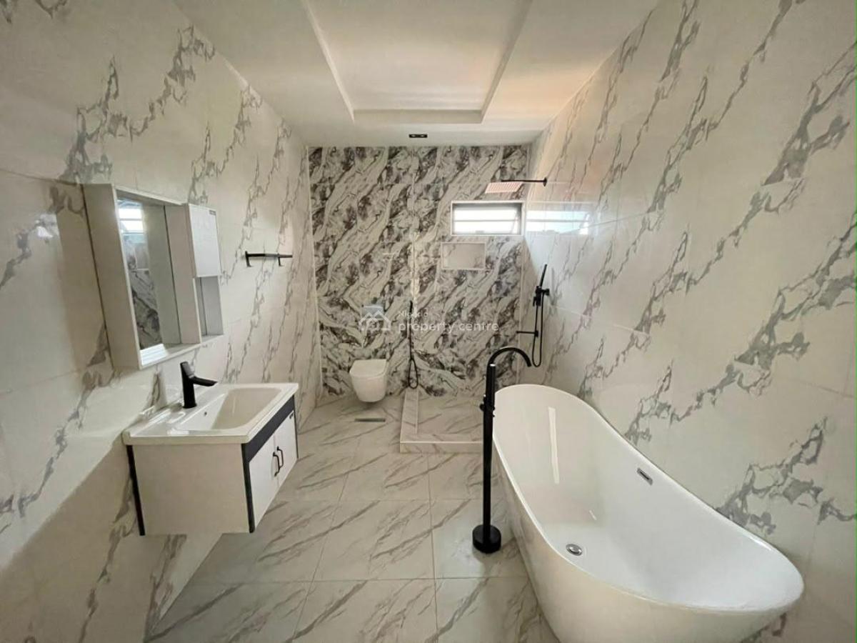 Luxury 2 Bed Room Flat, Aladura Estate, Anthony, Maryland, Lagos, Block of Flats for Sale