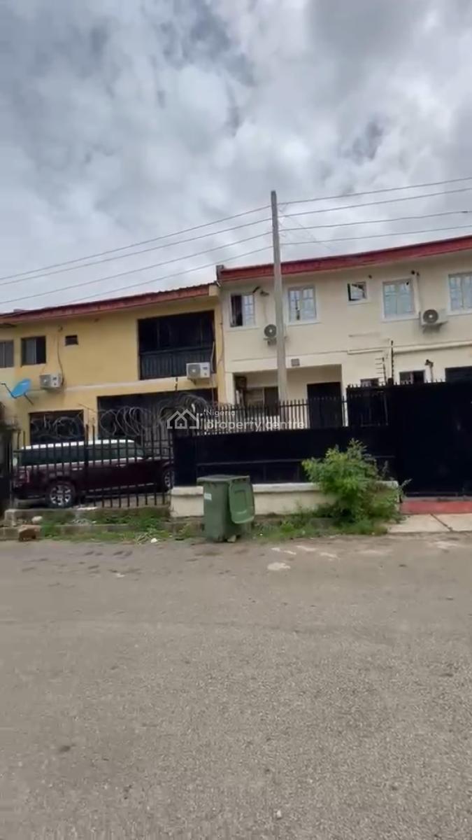 4 Bedrooms Terraced House at Kado Estate, Kado, Abuja, Terraced Duplex for Sale
