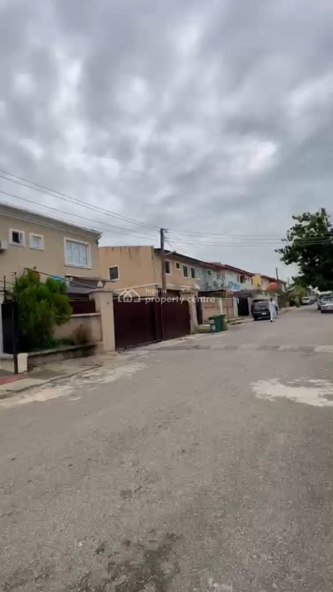 4 Bedrooms Terraced House at Kado Estate, Kado, Abuja, Terraced Duplex for Sale