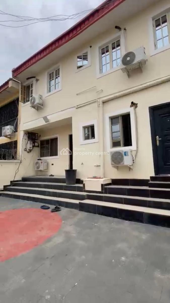 4 Bedrooms Terraced House at Kado Estate, Kado, Abuja, Terraced Duplex for Sale