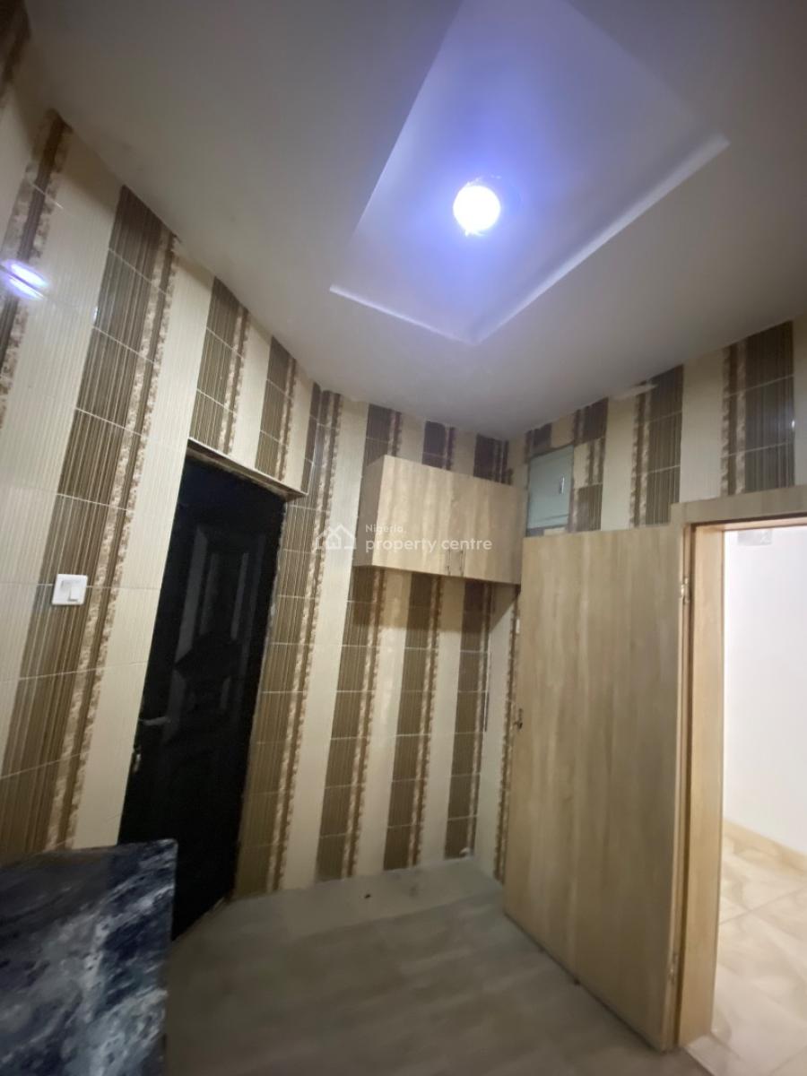 Standard Two Bedroom Apartment, Kay 1 Area of Peaceland Ogombo, Ajah, Lagos, Flat / Apartment for Rent