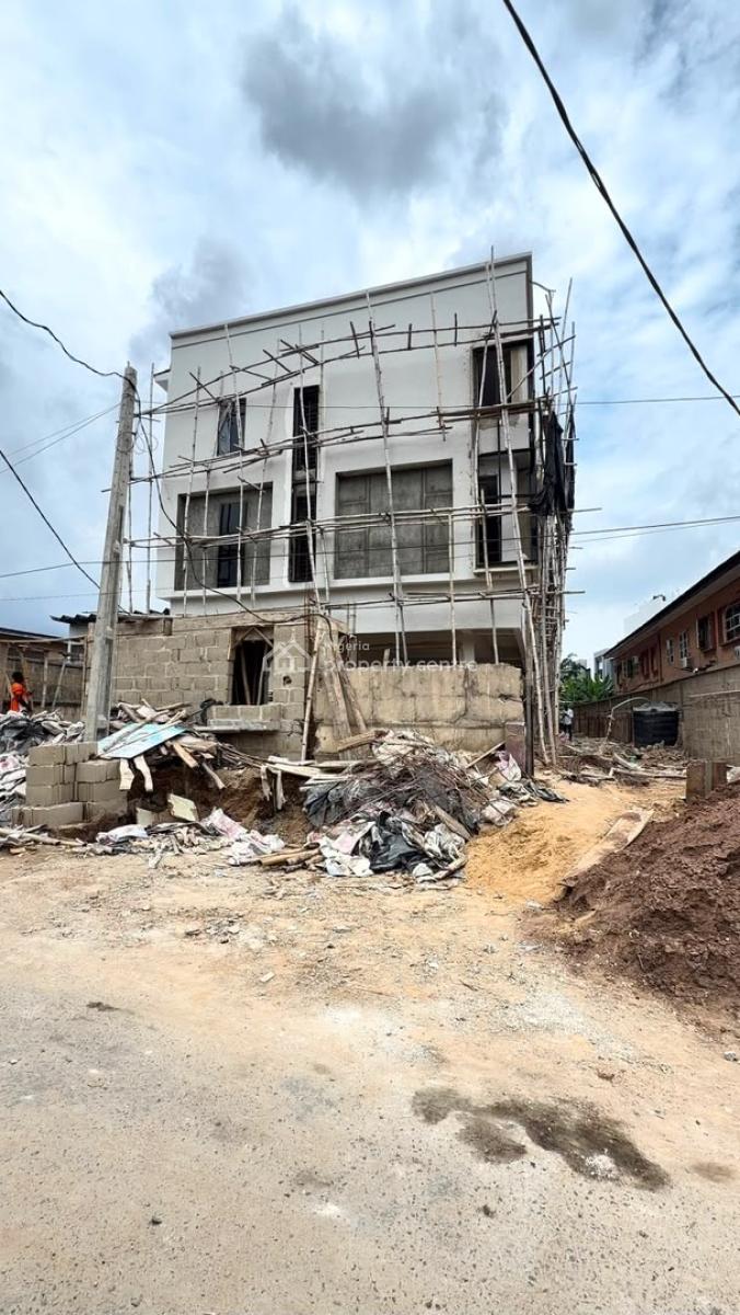 4 Bedroom Terrace Duplex at Surulere, Surulere, Lagos, Terraced Duplex for Sale