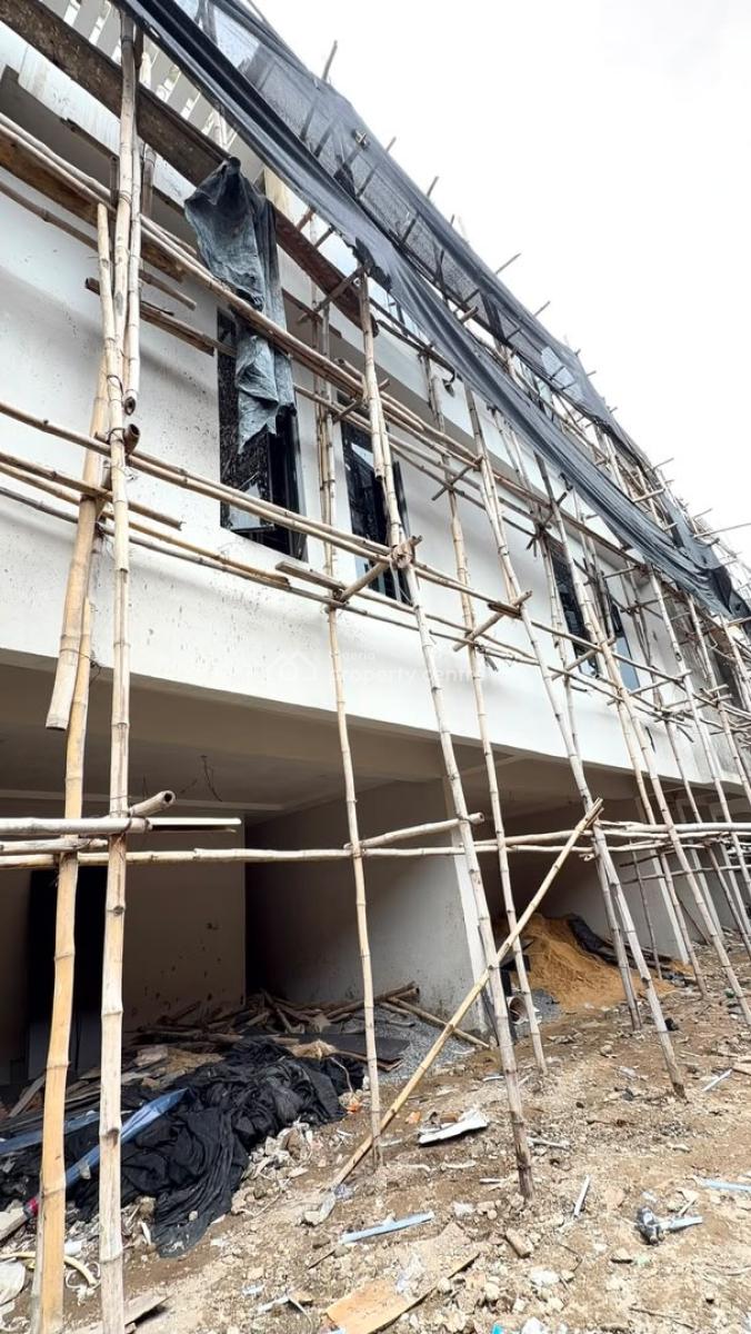 4 Bedroom Terrace Duplex at Surulere, Surulere, Lagos, Terraced Duplex for Sale