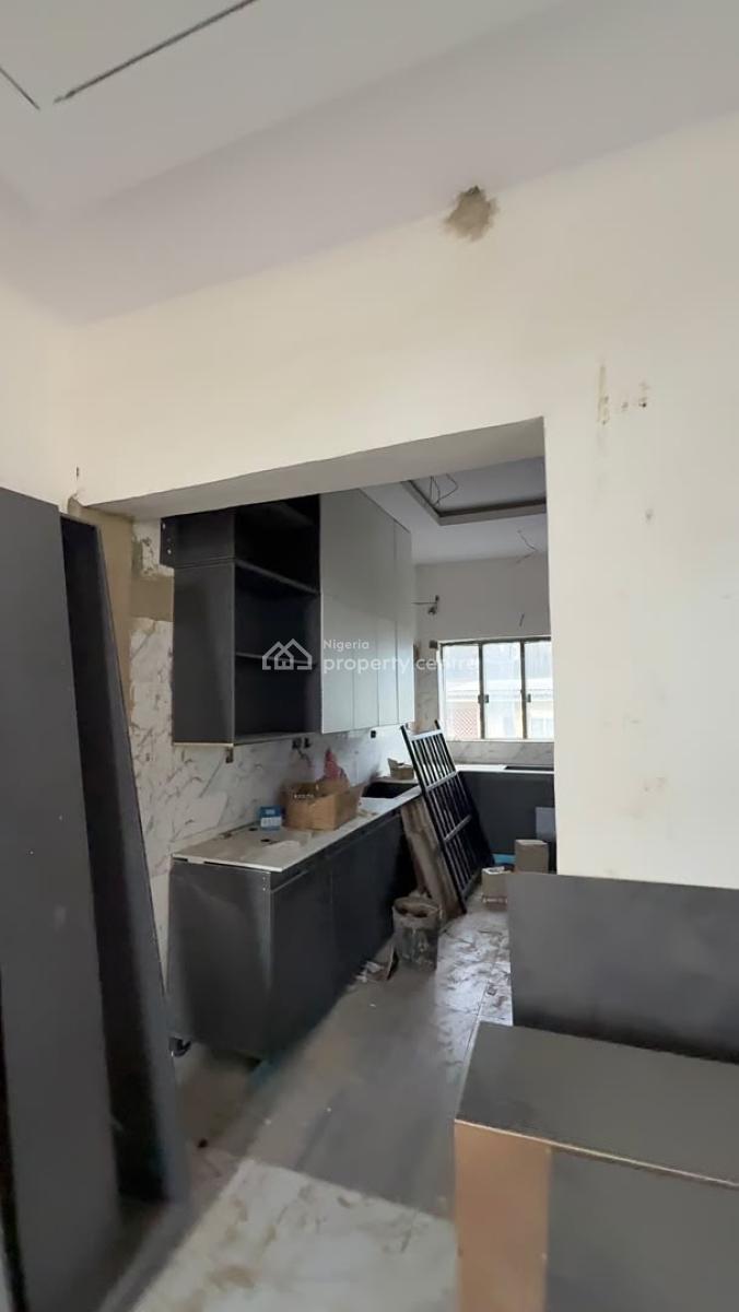 4 Bedroom Terrace Duplex at Surulere, Surulere, Lagos, Terraced Duplex for Sale
