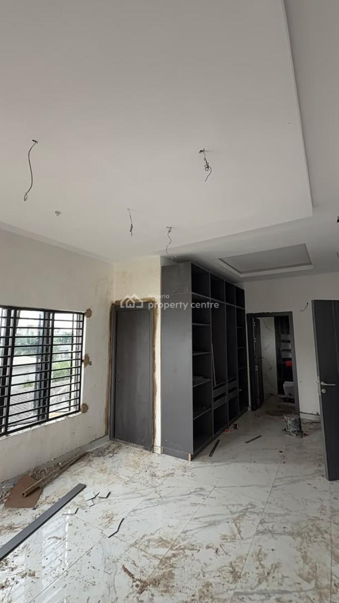 4 Bedroom Terrace Duplex at Surulere, Surulere, Lagos, Terraced Duplex for Sale