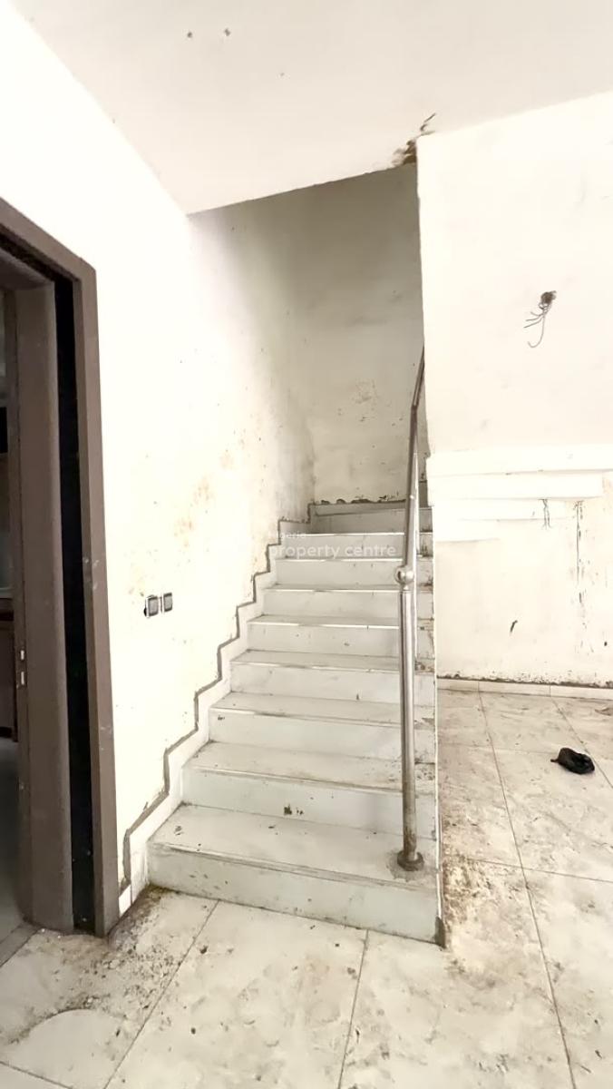 4 Bedroom Semi Detached Duplex at Maryland, Maryland, Lagos, Semi-detached Duplex for Sale