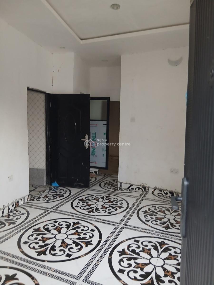 Finest New Two Bedroom, Yaba, Lagos, Flat / Apartment for Rent