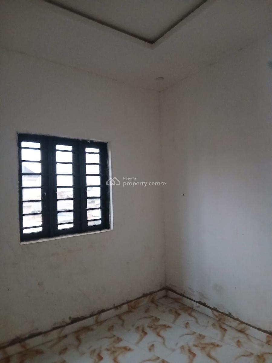 Finest New Two Bedroom, Yaba, Lagos, Flat / Apartment for Rent