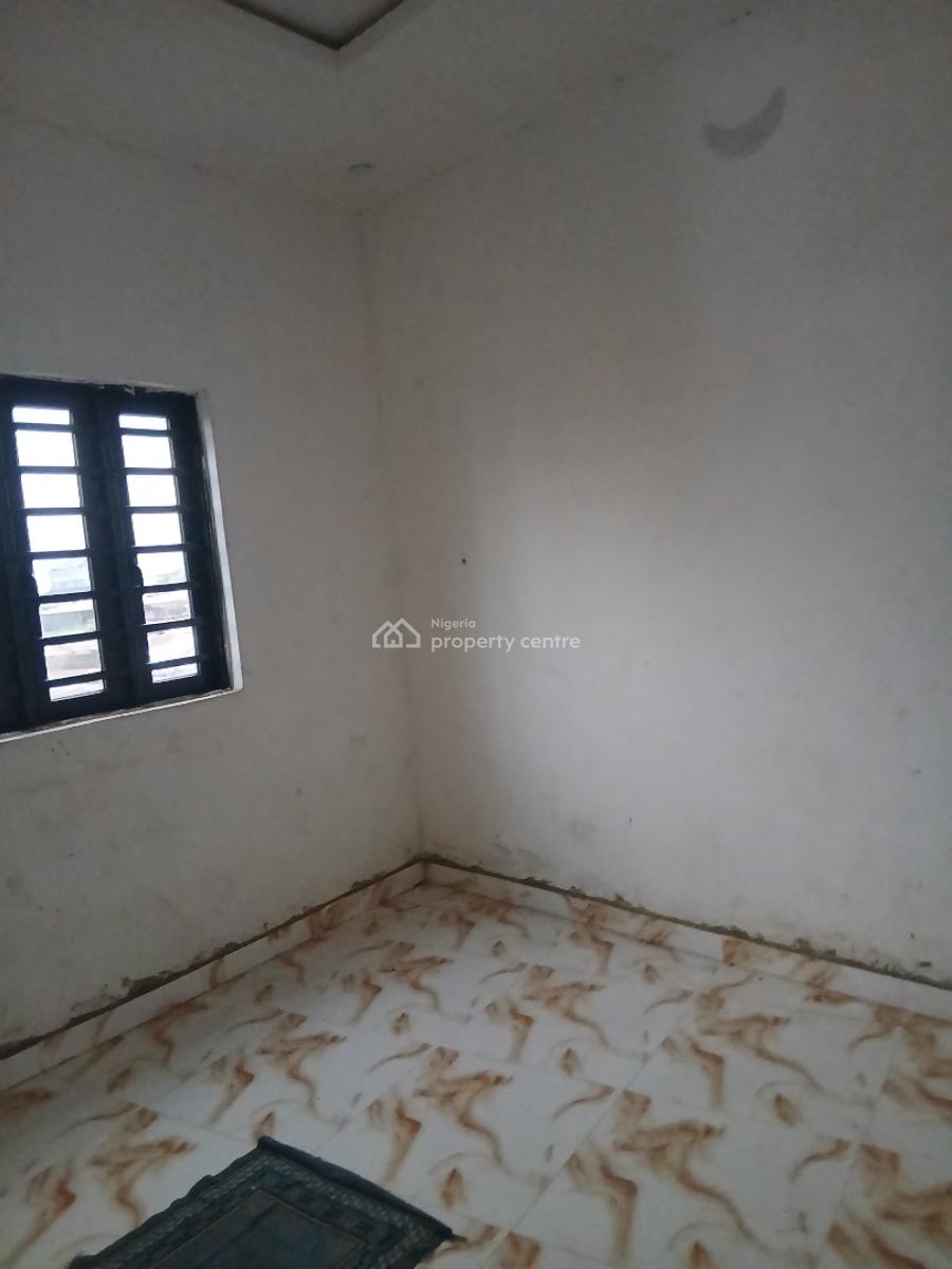 Finest New Two Bedroom, Yaba, Lagos, Flat / Apartment for Rent