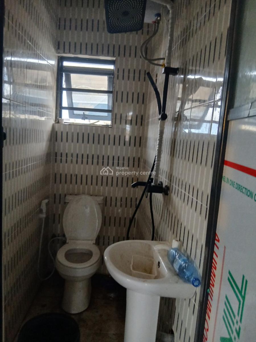 Finest New Two Bedroom, Yaba, Lagos, Flat / Apartment for Rent