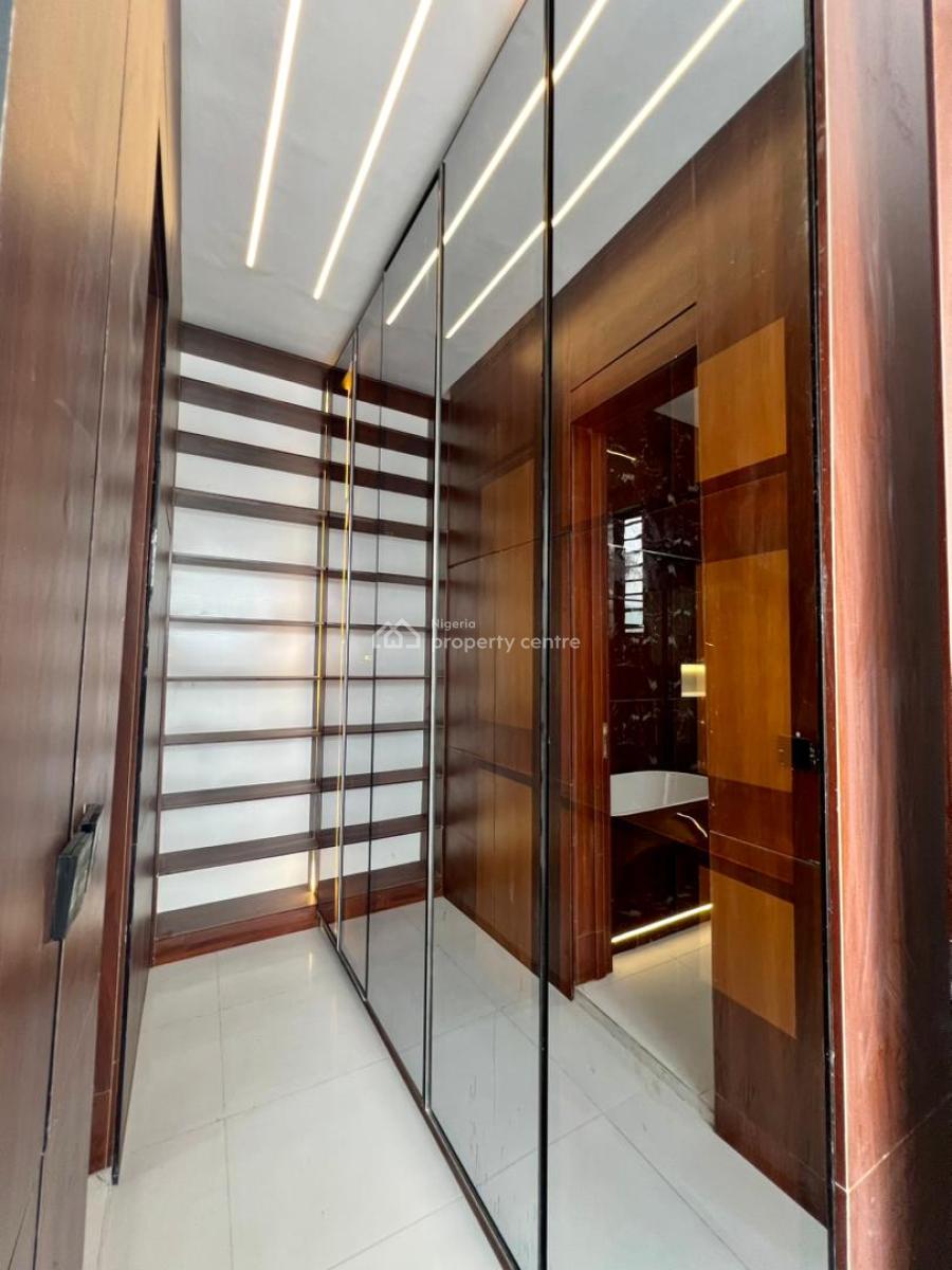Decently Designed 4 Bed Semi-detached Luxury Home with Bq️, Ikota, Lekki, Lagos, Semi-detached Duplex for Sale
