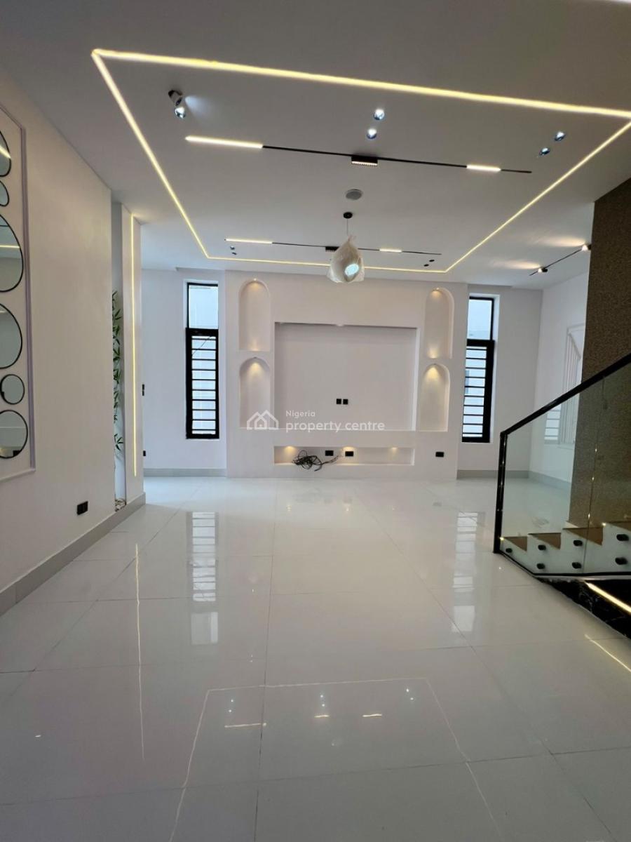 Decently Designed 4 Bed Semi-detached Luxury Home with Bq️, Ikota, Lekki, Lagos, Semi-detached Duplex for Sale