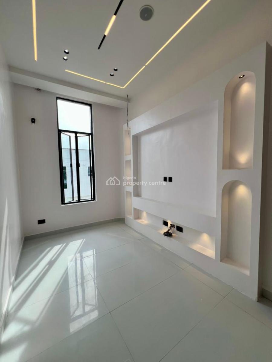 Decently Designed 4 Bed Semi-detached Luxury Home with Bq️, Ikota, Lekki, Lagos, Semi-detached Duplex for Sale