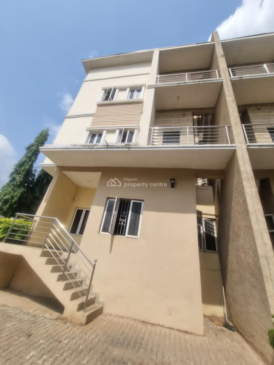 a Very Good Spacious 4-bedroom Terrace Duplex + 1bq, Maitama District, Abuja, Terraced Duplex for Rent