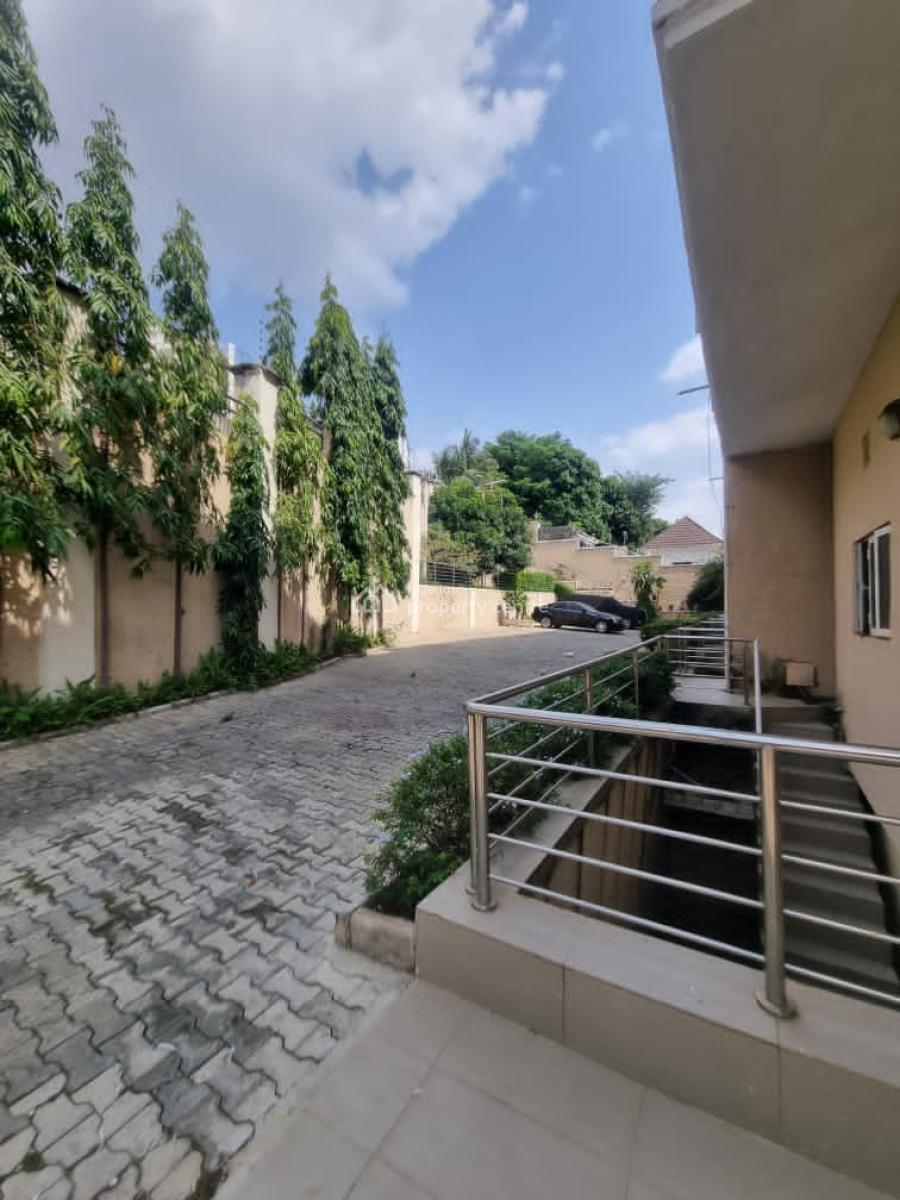 a Very Good Spacious 4-bedroom Terrace Duplex + 1bq, Maitama District, Abuja, Terraced Duplex for Rent
