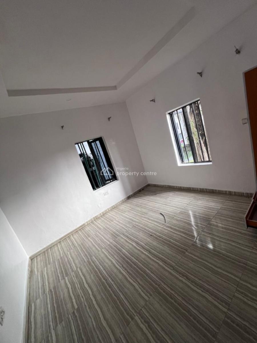 Neat Mini Flat Upstairs in an Estate, Sunview Estate Sangotedo Ajah Lagos, Sangotedo, Ajah, Lagos, Mini Flat (room and Parlour) for Rent