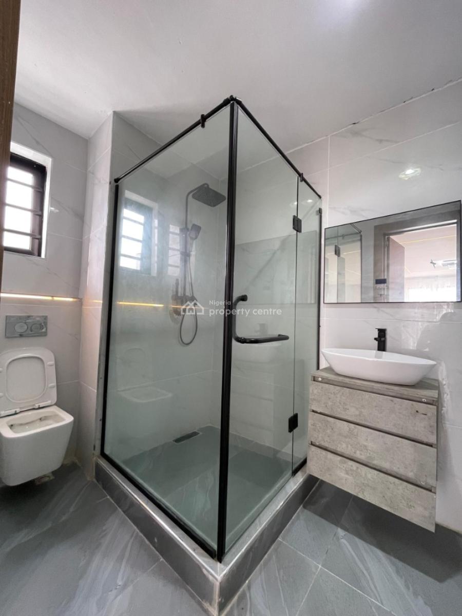 5 Bedroom Semi-detached Duplex House with Bq, Vgc, Lekki, Lagos, Semi-detached Duplex for Sale