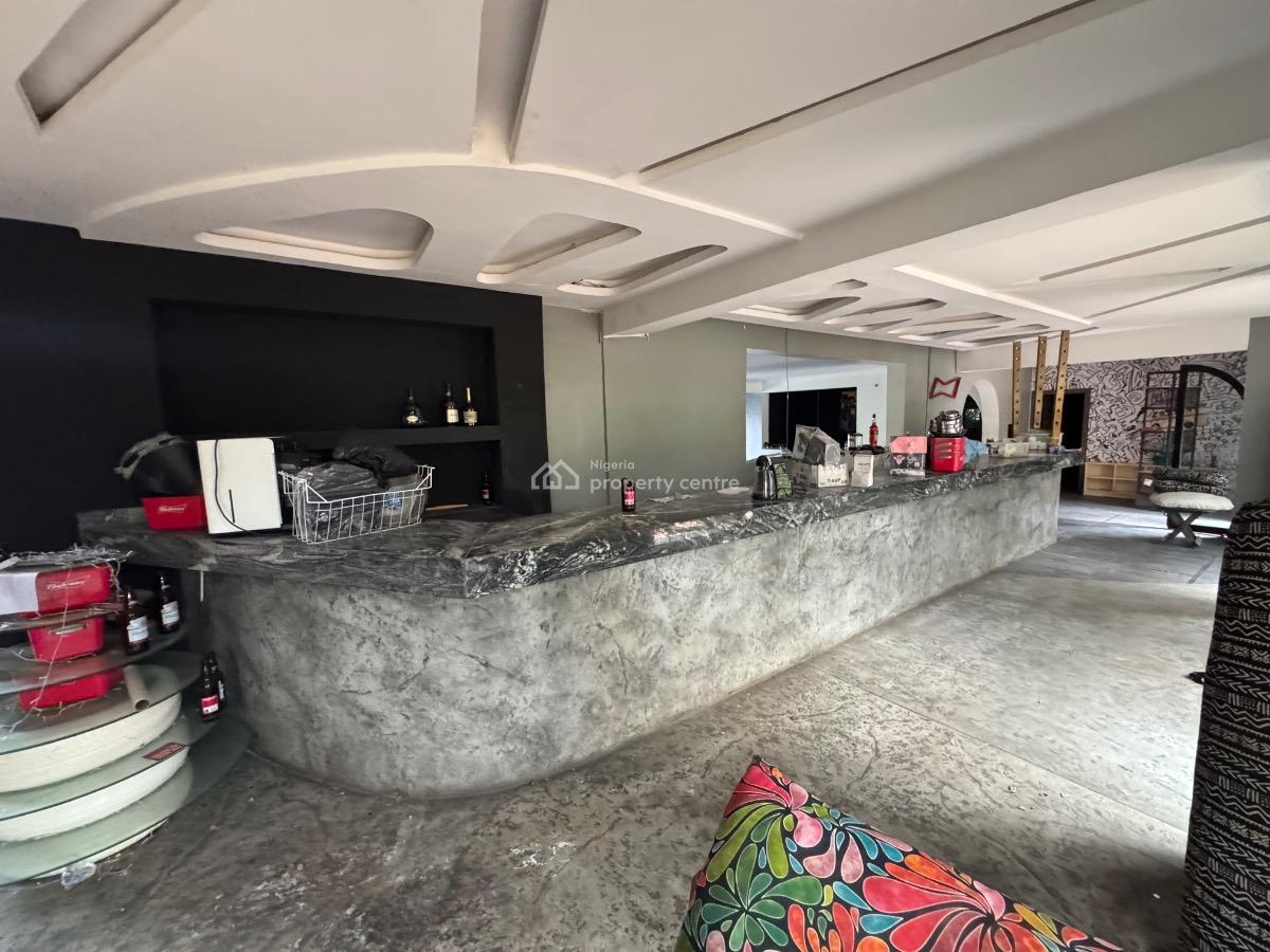 a Lounge Space Sitting on 1,200sqm Land Area in V/i, Victoria Island, Victoria Island (vi), Lagos, Restaurant / Bar for Rent