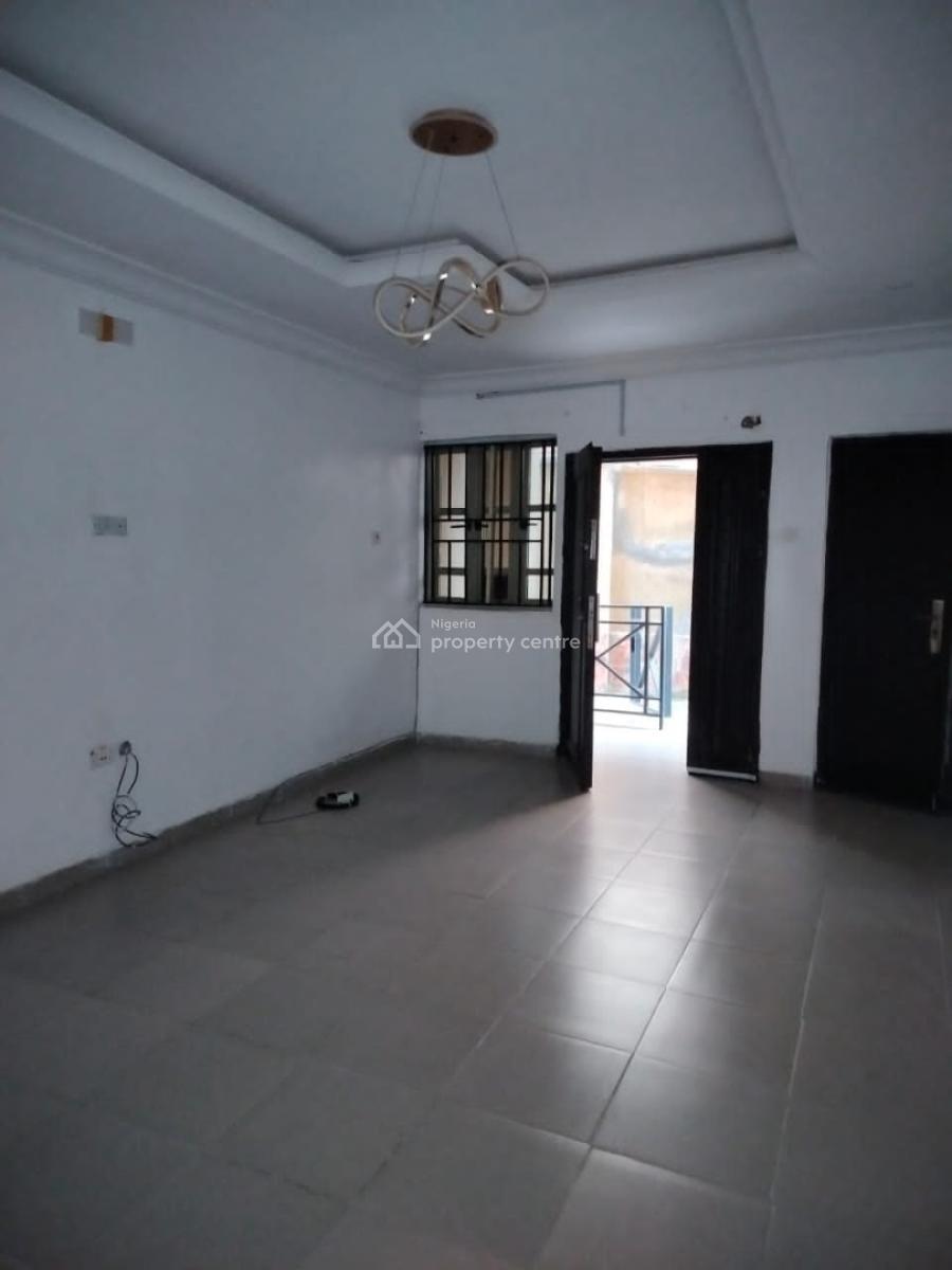 Executive 2 Bedrooms Flat, Ajao Estate, Anthony, Maryland, Lagos, Flat / Apartment for Rent