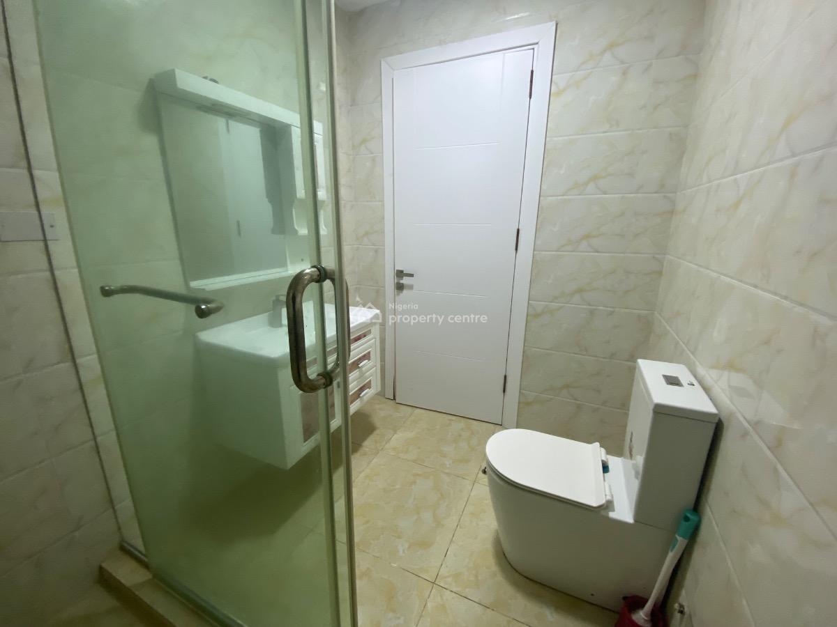 a Tastefully Furnished 4bedroom Terrace with Roof Top, Bq and Swimming, Lekki Phase 1, Lekki, Lagos, Terraced Duplex for Rent