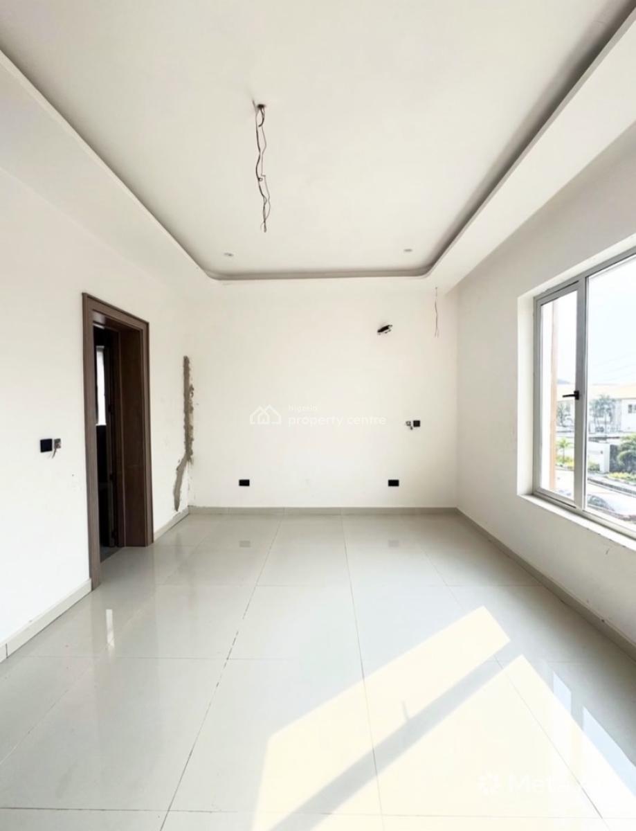 2 Bedroom Apartment, Lekki Phase 1, Lekki, Lagos, Flat / Apartment for Rent