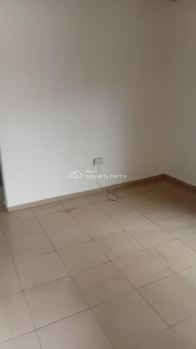 1-bedroom Upstairs Apartment in a Secure and Serene Estate., Majek,sangotedo, Few Minutes Away From Novare., Ajah, Lagos, Mini Flat (room and Parlour) for Rent