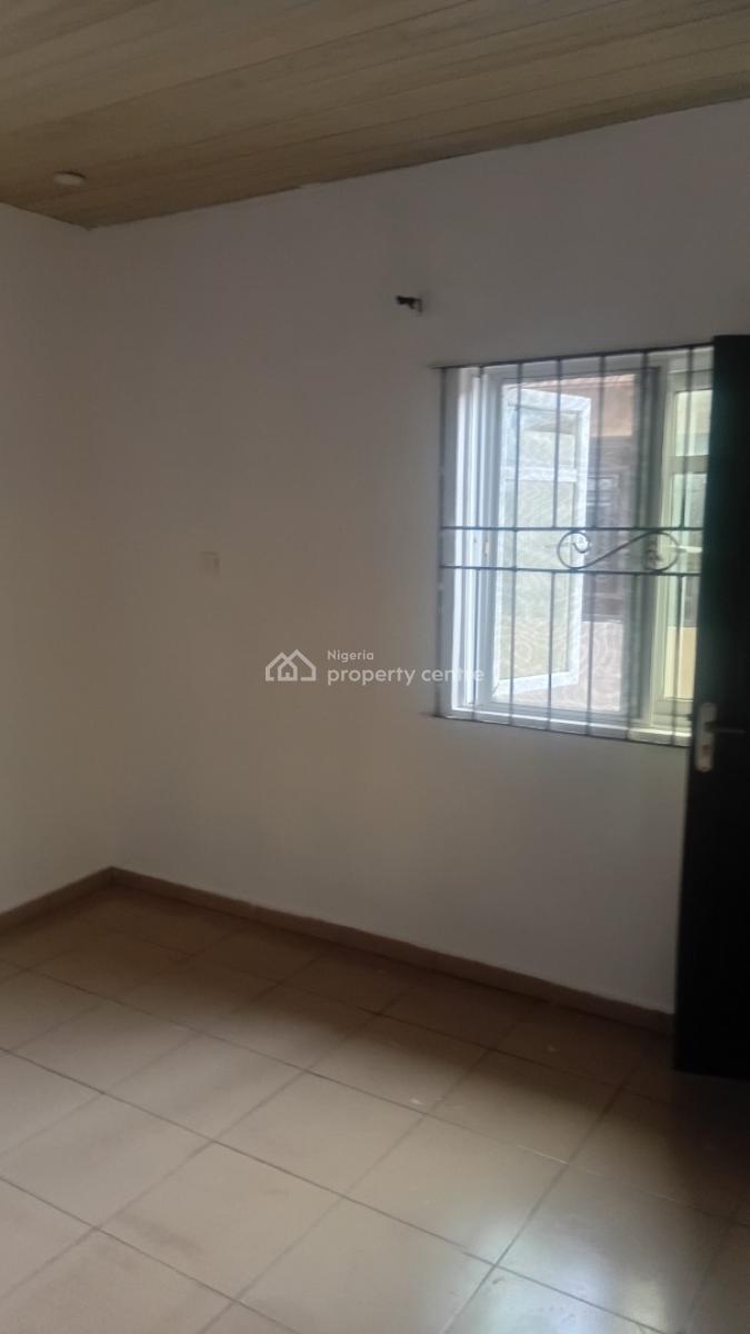 1-bedroom Upstairs Apartment in a Secure and Serene Estate., Majek,sangotedo, Few Minutes Away From Novare., Ajah, Lagos, Mini Flat (room and Parlour) for Rent