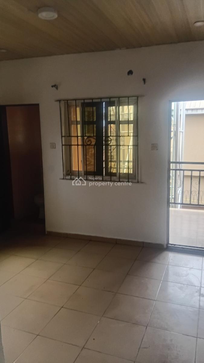 1-bedroom Upstairs Apartment in a Secure and Serene Estate., Majek,sangotedo, Few Minutes Away From Novare., Ajah, Lagos, Mini Flat (room and Parlour) for Rent