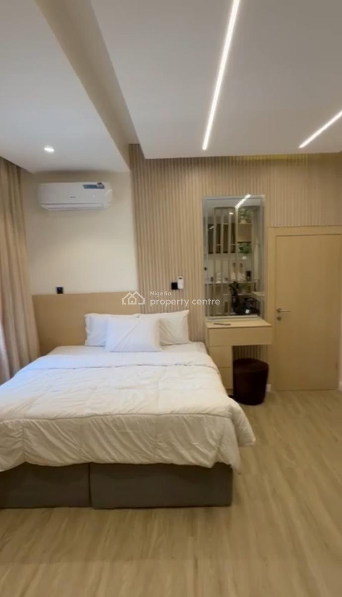 Luxury 1-bedroom Apartment with Stunning Ambience, Lekki Phase 1, Lekki, Lagos, Flat / Apartment Short Let