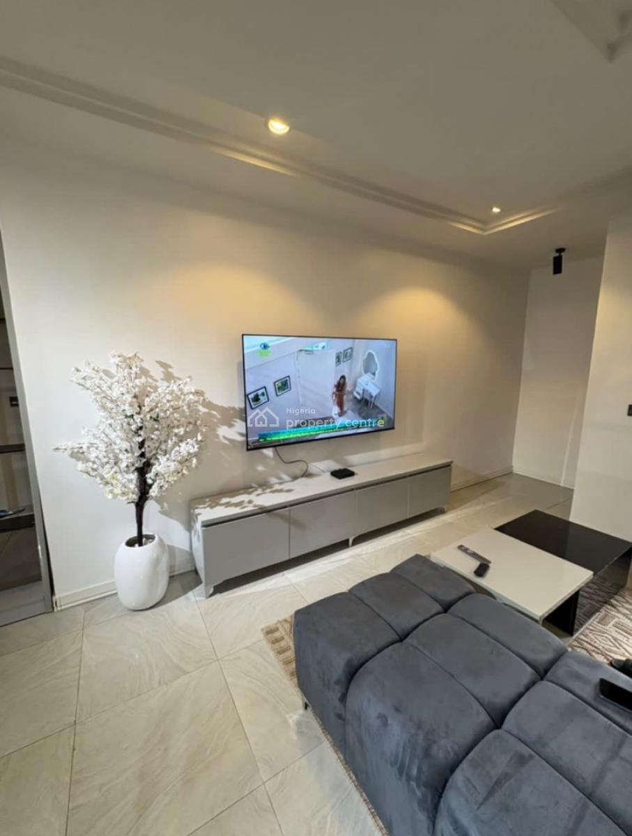 Beautifully Designed 1-bedroom Apartment, Freedom Way, Lekki Phase 1, Lekki, Lagos, Flat / Apartment Short Let