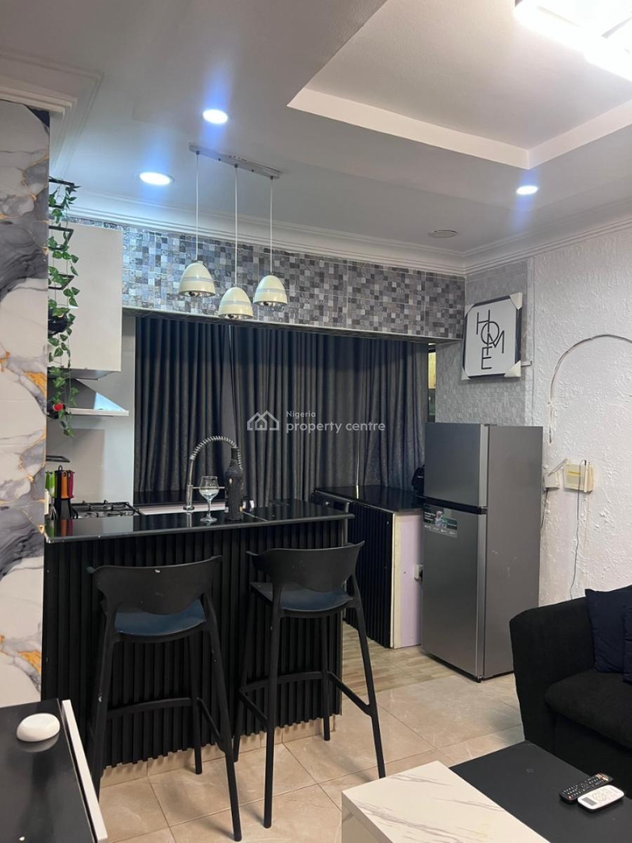 Cozy 1bedroom Apartment with Swimming Pool and Beach View, Ikate Elegushi, Lekki, Lagos, Flat / Apartment Short Let