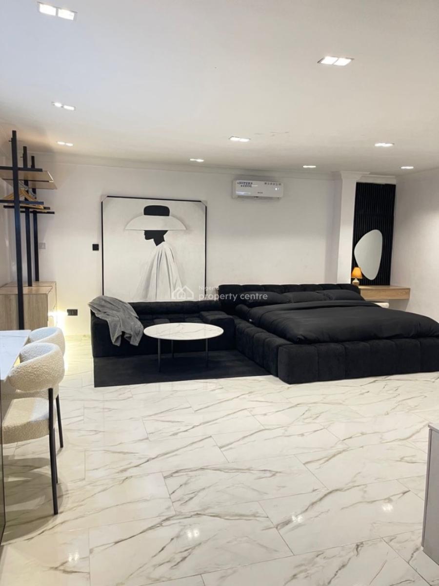 Tastefully Furnished 1-bedroom Apartment, Osapa, Lekki, Lagos, Flat / Apartment Short Let