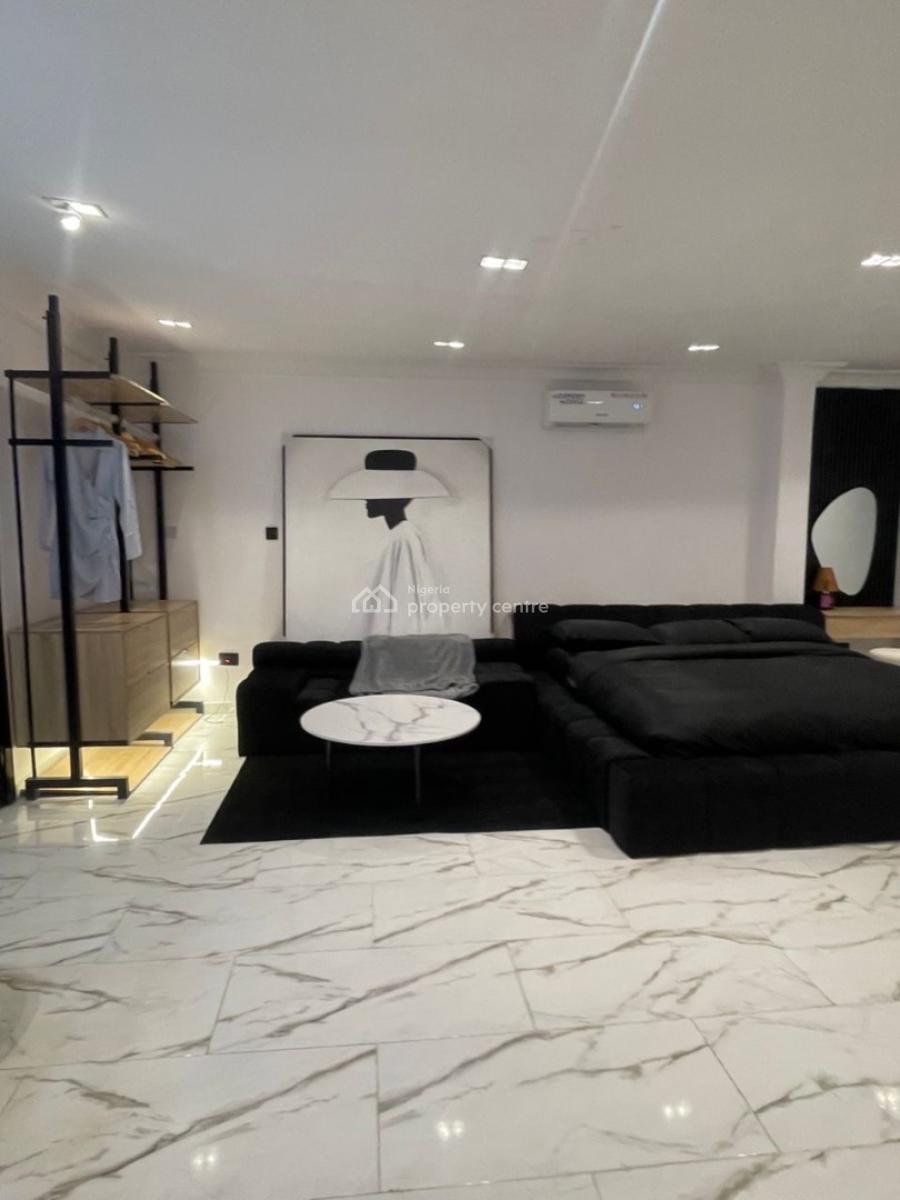 Tastefully Furnished 1-bedroom Apartment, Osapa, Lekki, Lagos, Flat / Apartment Short Let