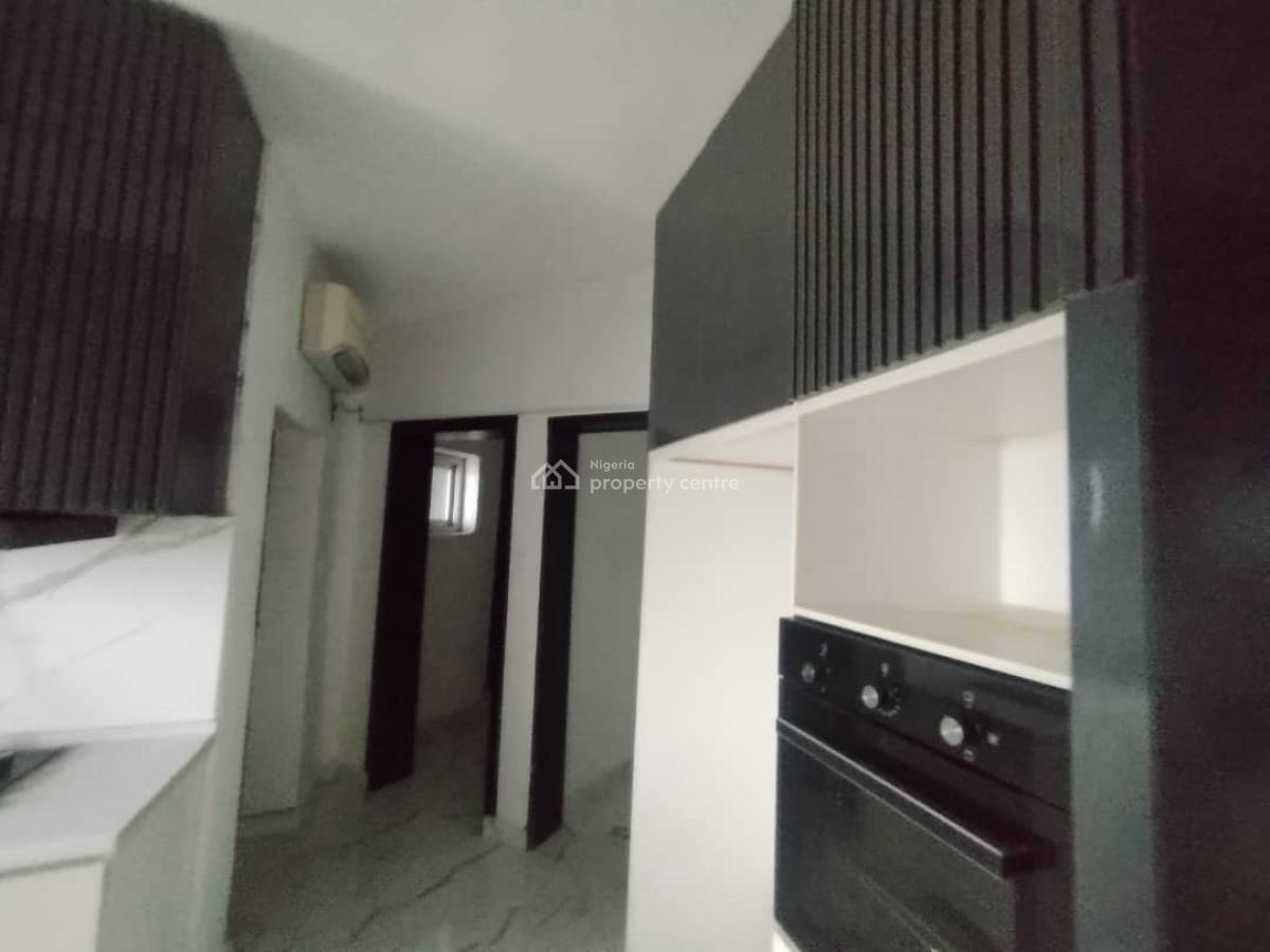 Spacious  3 Bedroom Flat with a Bq and Pool, Ikate Elegushi, Lekki, Lagos, Flat / Apartment for Rent
