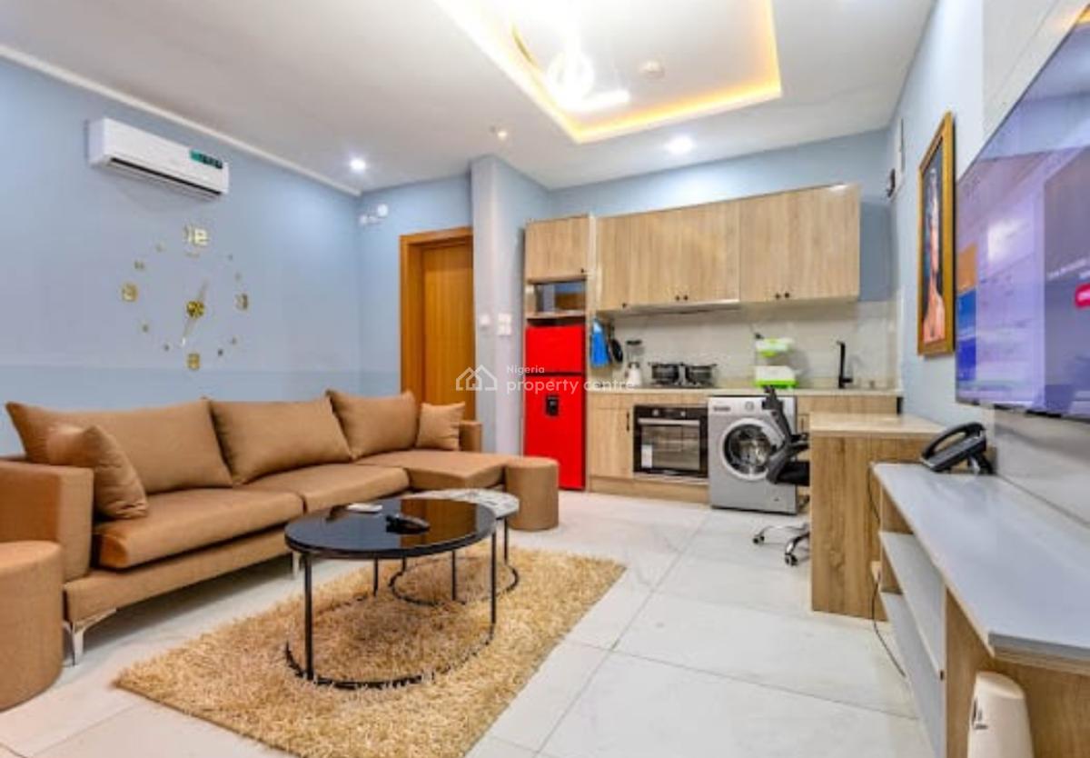 Stylish Modern 1-bedroom Apartment, Ikota, Lekki, Lagos, Flat / Apartment Short Let