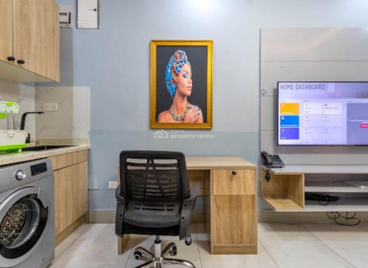 Stylish Modern 1-bedroom Apartment, Ikota, Lekki, Lagos, Flat / Apartment Short Let