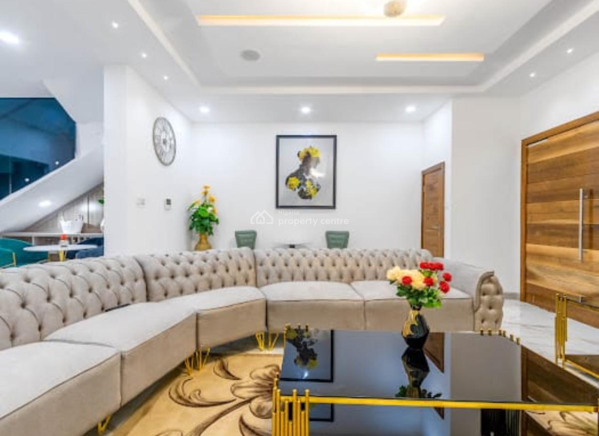 Executive Luxury 5-bedroom Apartment, Ikota, Lekki, Lagos, Flat / Apartment Short Let