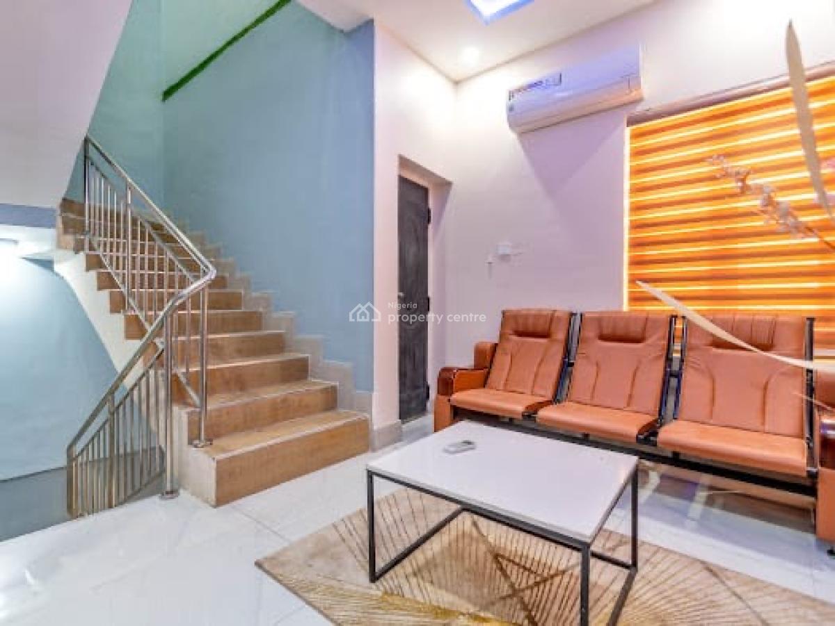 Meticulously Finished 3-bedroom Apartment, Ikota, Lekki, Lagos, House Short Let