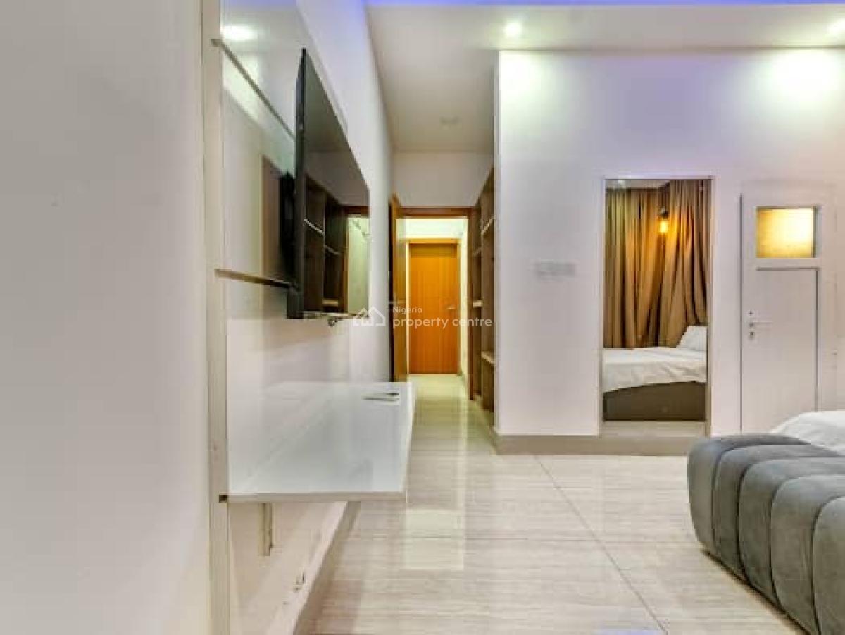 Sophisticated Living 2-bedroom Apartment, Ikota, Lekki, Lagos, Flat / Apartment Short Let