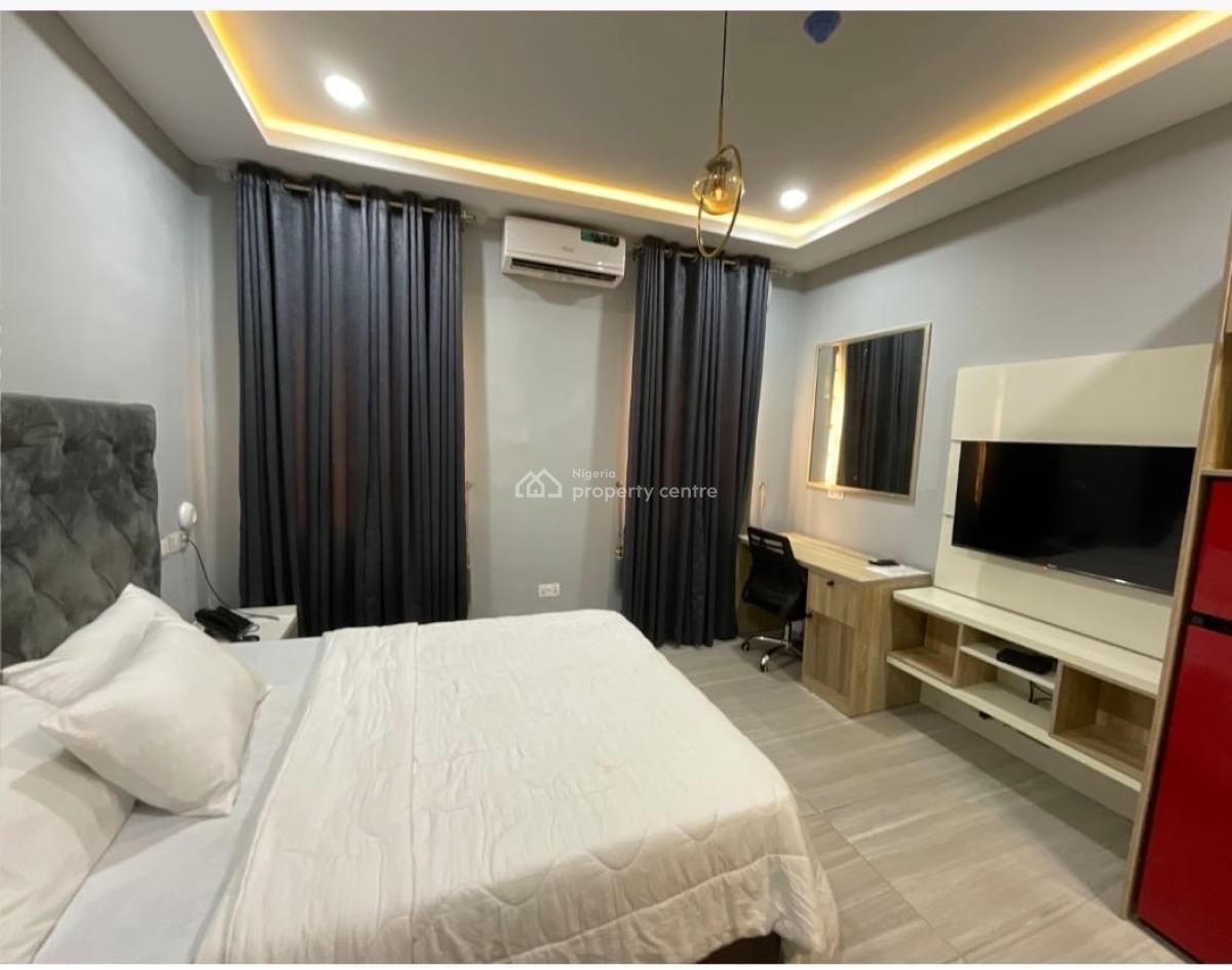 Impeccably Furnished1-bedroom  Apartment, Ikota, Lekki, Lagos, Flat / Apartment Short Let