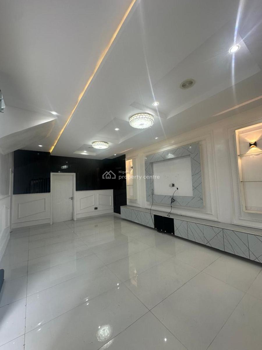 3bedroom Terrace Duplex, Abraham Adesanya Road, Ogombo, Ajah, Lagos, Terraced Duplex for Sale
