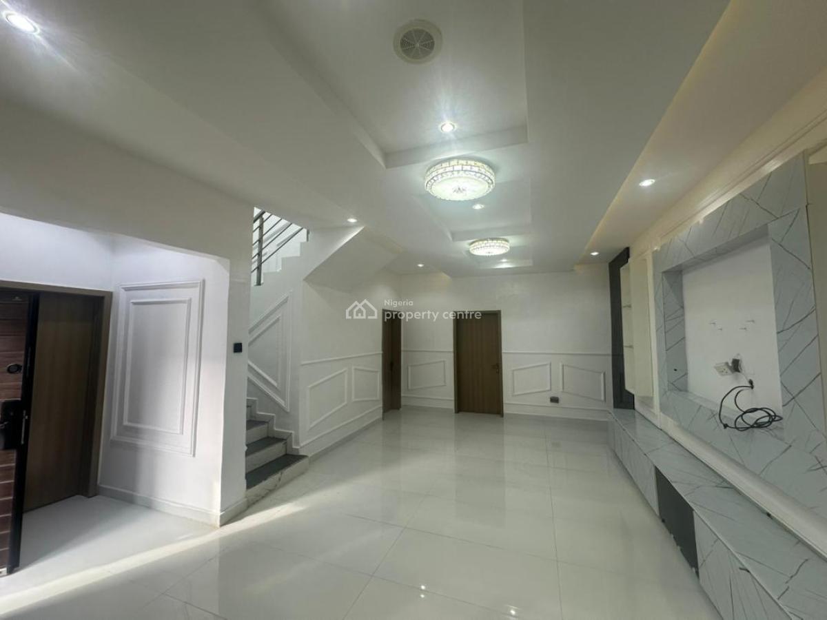 3bedroom Terrace Duplex, Abraham Adesanya Road, Ogombo, Ajah, Lagos, Terraced Duplex for Sale