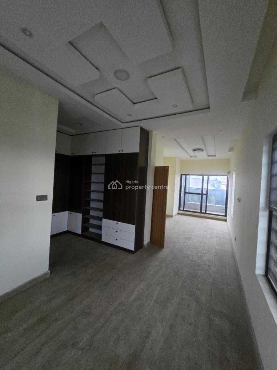 5 Bedroom Terraced Duplex +bq, Gra Phase 1, Magodo, Lagos, Terraced Duplex for Rent